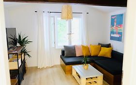 Belmondo Beach House